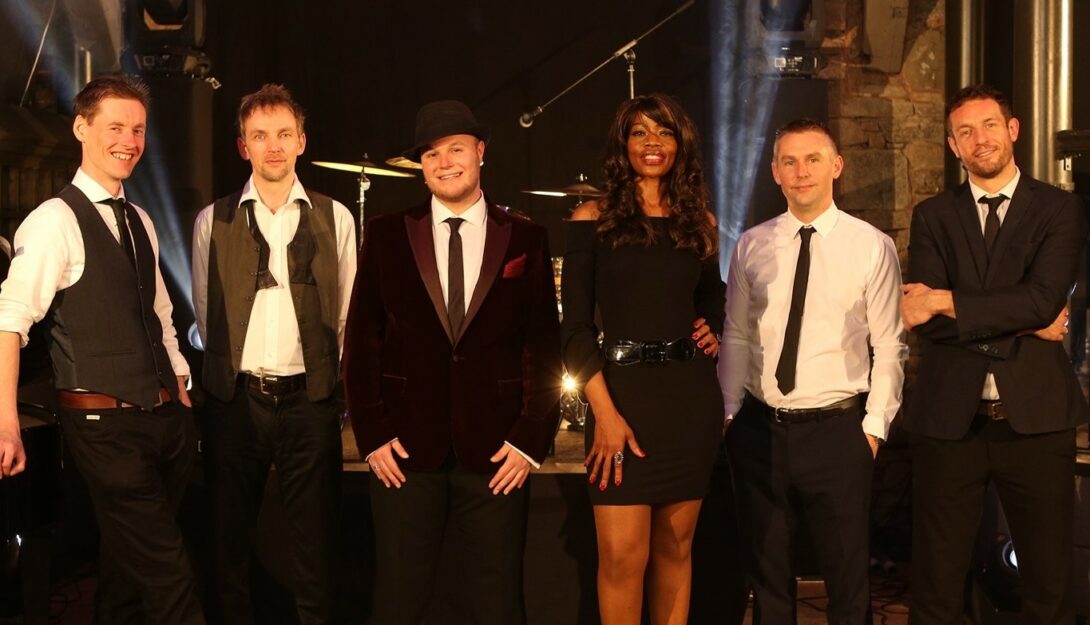 The Ultimate Christmas Party for Bridport 2022