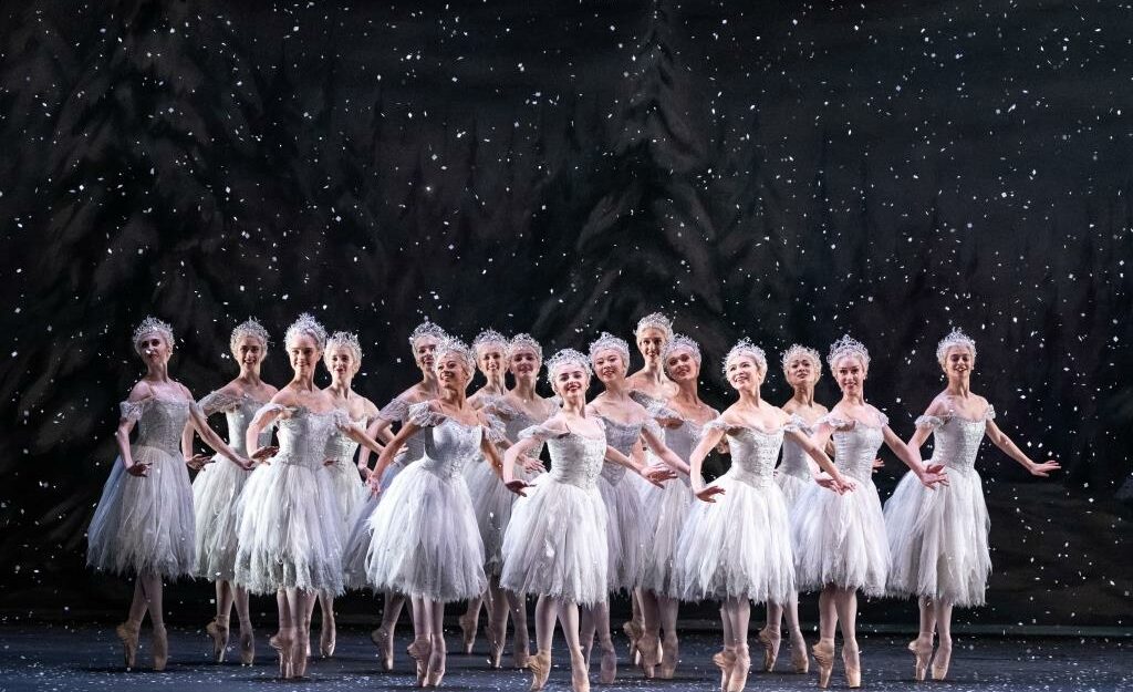 RB : The Nutcracker (TBC) (2023) Approx. 170 mins 4