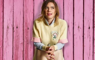 Lou Sanders: No kissing in the Bingo Hall
