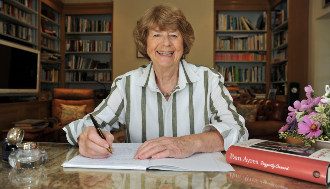 Pam Ayres : Doggedly Onward