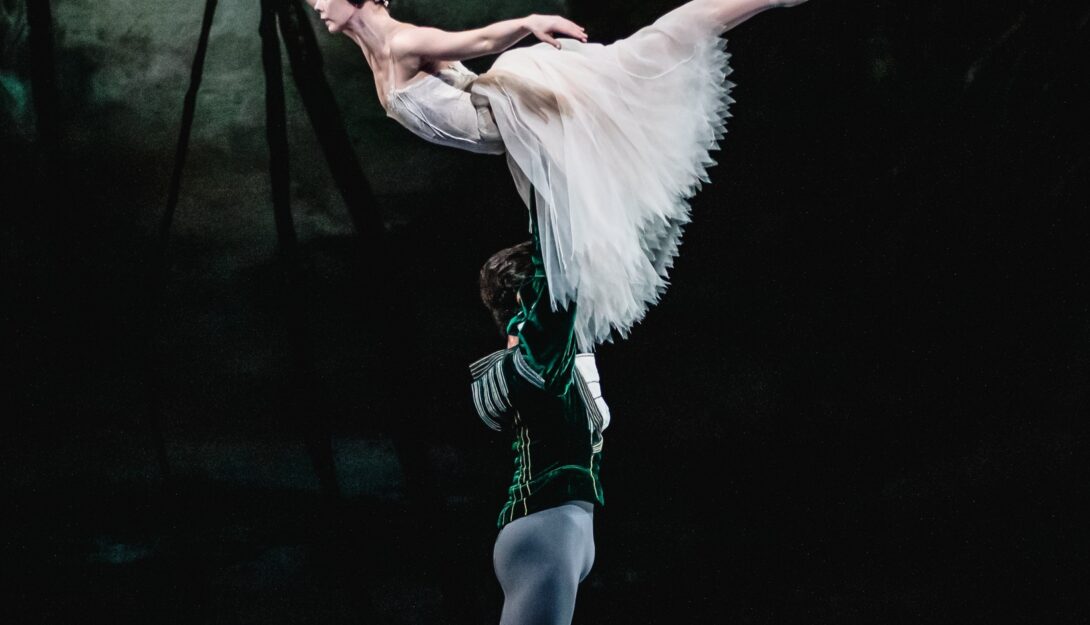 Ballet Screening: RB&O - Giselle (12A TBC) 210 mins 3