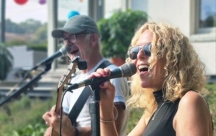 Foyer Sessions : Sideline